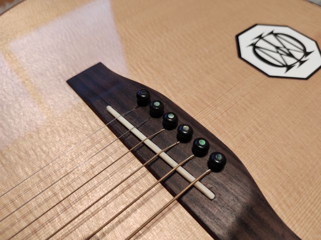 ขาย กีต้าร์โปร่งไฟฟ้า Most-m09 ไม้แท้ทั้งตัว รูปที่ 4