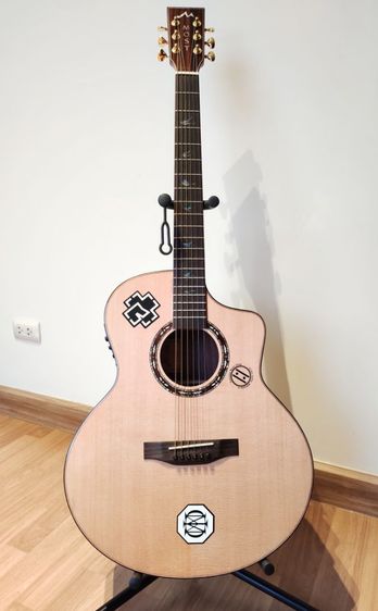 อื่นๆ ขาย กีต้าร์โปร่งไฟฟ้า Most-m09 ไม้แท้ทั้งตัว