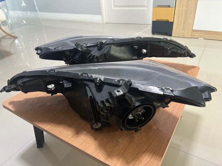 ไฟหน้า Honda Jazz GK พร้อมหลอดไฟ LED รูปที่ 4