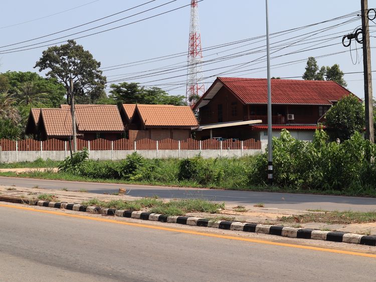 ขายที่ดินเปล่า 2ไร่45 ตรว. บ้านโพนยางคำ สกลนคร รูปที่ 4