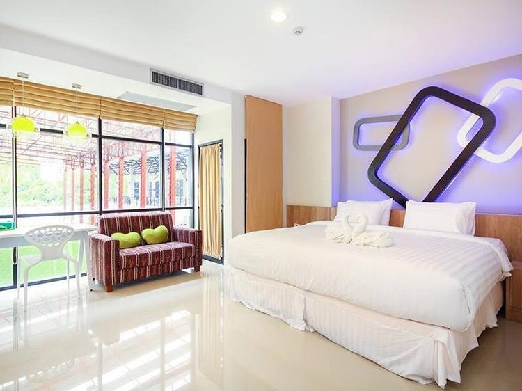 ไม่ใช่ ขายโรงแรม ย่านใจกลางเมืองพิษณุโลก 12-1-13 ไร่  ถนนบรมไตรโลกนารถ2 ใกล้ แม็คโคร และ โลตัส  รูปที่ 4