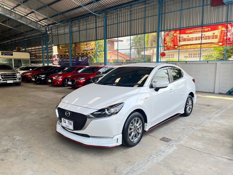 รถ Mazda Mazda 2 1.3 Skyactiv-G S Leather Sedan 100th Anniversary Edition สี ขาว