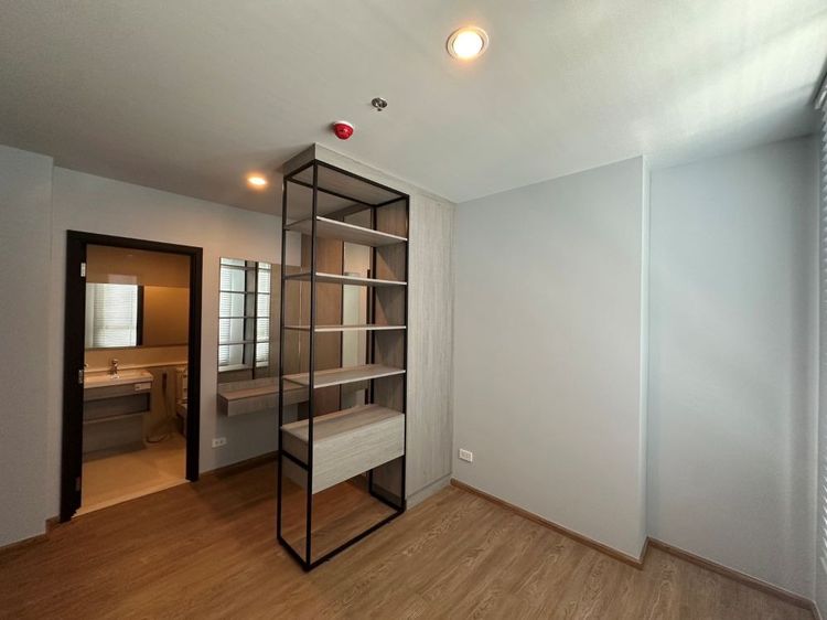 ไม่มี ไม่ใช่ ขายดาวน์คอนโด Nue Evo Ari ห้องริม ชั้น 15 วิวไม่บล็อค ยูนิตหายาก 2 ห้องนอน ใจกลางอารีย์ ซ.1 ใกล้ BTS อารีย์ รูปที่ 4