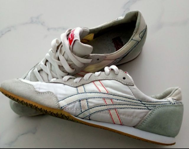 โอนิซึกะ เซอราโน่ 26 cm.750 รส.