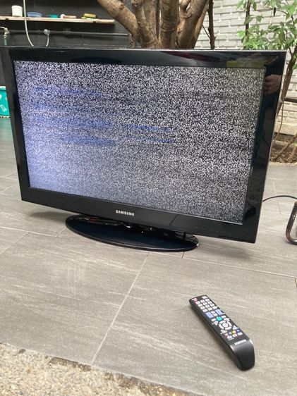 Panasonic 32” TV Samsung LCD มือสอง สภาพดี ใช้งานได้ปกติ ทีวี 32 นิ้ว ราคาถูกครับ