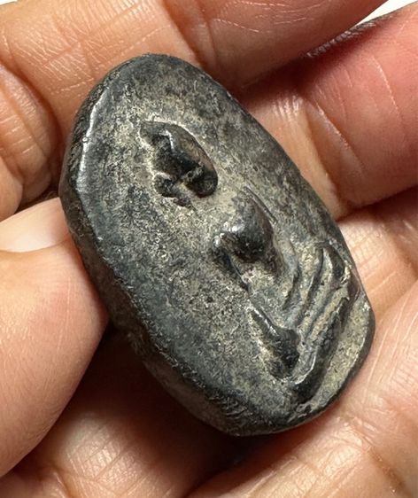 🙏พระผงสุพรรณดำไม่ตัดปีก พิมพ์หน้าแก่🙏พระผงสุพรรณพิมพ์ หน้าหนุ่ม องค์ละ1550 รูปที่ 3