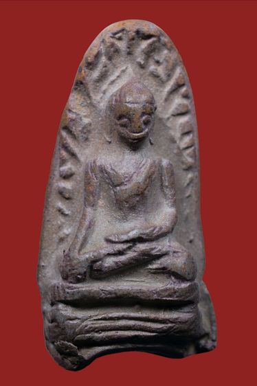 พระรอด ลำพูน พิมพ์ใหญ่ เนื้อออกสีขาว รูปที่ 2