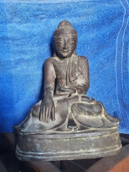 พระพุทธรูปปางมารวิชัย รูปที่ 4