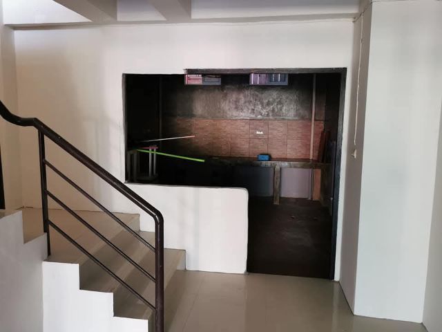 ขายด่วนเจ้าของขายเอง ตึกแถวทำเลทอง แยกเจ  รูปที่ 4