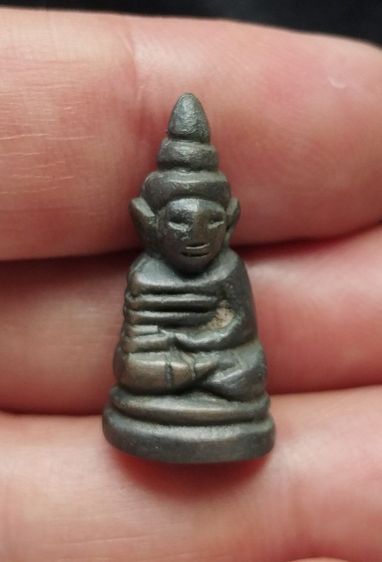 รูปหล่อพระชัยวัฒน์ไม่ทราบที่ รูปที่ 3