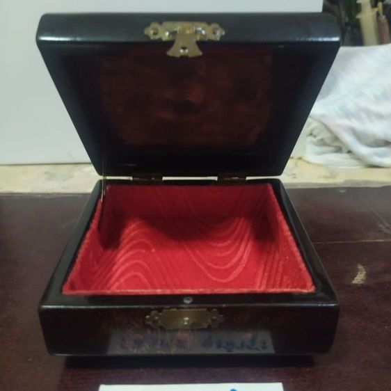 กล่องไม้ลงรักประดับมุก รูปที่ 6
