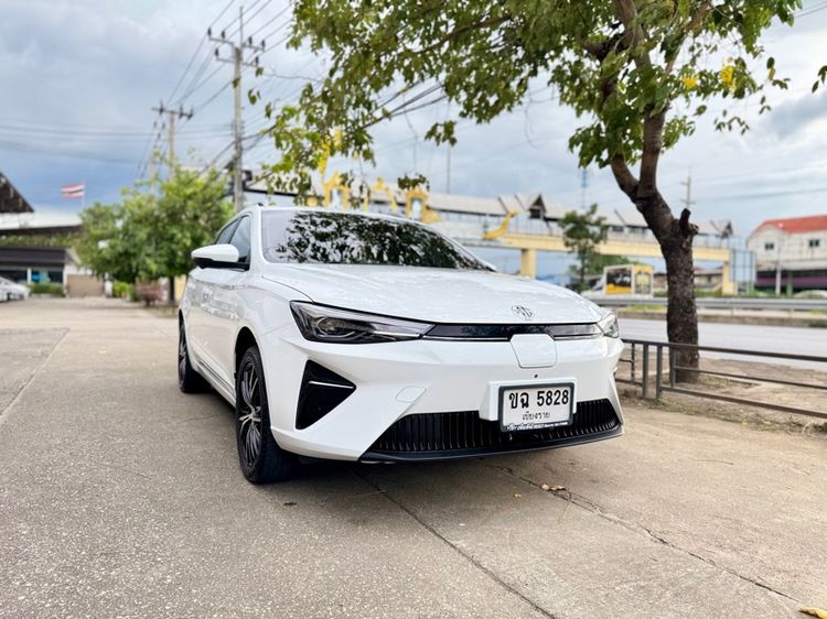 MG ES 2024 EV Van ไฟฟ้า ไม่ติดแก๊ส เกียร์อัตโนมัติ ขาว รูปที่ 2
