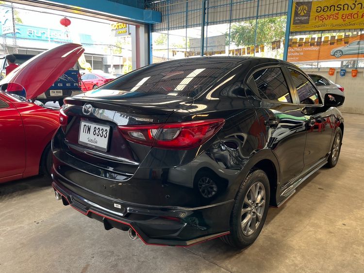 Mazda Mazda 2 2021 1.3 Skyactiv-G C Sedan Sedan เบนซิน ไม่ติดแก๊ส เกียร์อัตโนมัติ ดำ รูปที่ 3