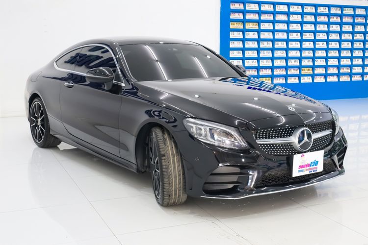 Mercedes-Benz C-Class 2022 C200 Sedan เบนซิน ไม่ติดแก๊ส เกียร์อัตโนมัติ ดำ รูปที่ 4