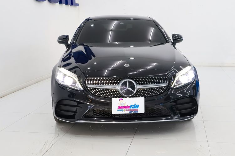 Mercedes-Benz C-Class 2022 C200 Sedan เบนซิน ไม่ติดแก๊ส เกียร์อัตโนมัติ ดำ รูปที่ 2