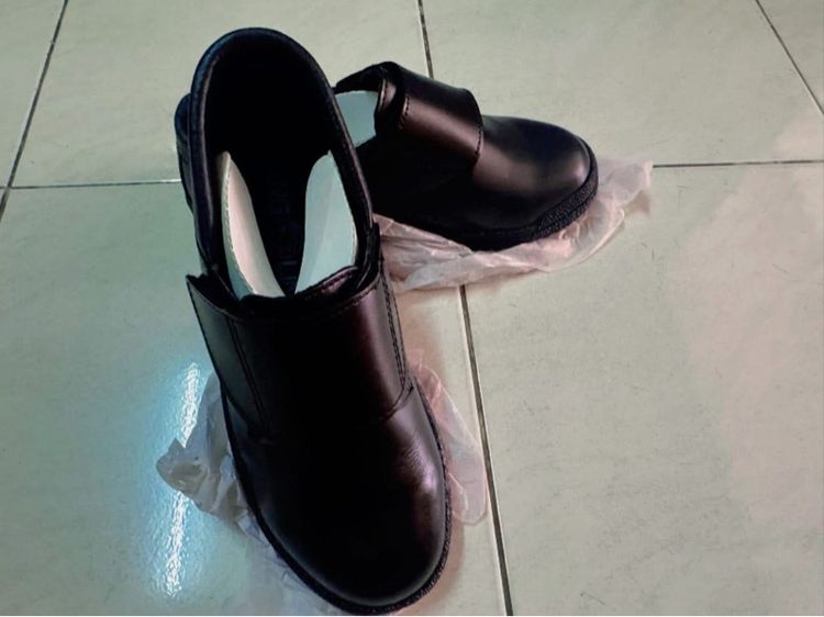 รองเท้าเซฟตี้ รูปที่ 3