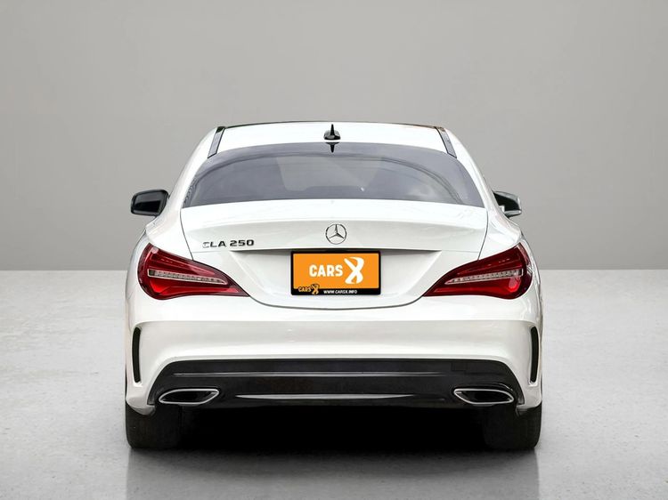 Mercedes-Benz CLA-Class 2018 CLA250 AMG Sedan เบนซิน ไม่ติดแก๊ส เกียร์อัตโนมัติ ขาว รูปที่ 4