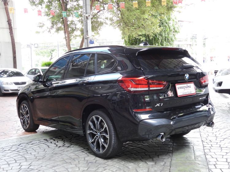 BMW X1 2020 2.0 sDrive20d M Sport Utility-car ดีเซล ไม่ติดแก๊ส เกียร์อัตโนมัติ ดำ รูปที่ 4