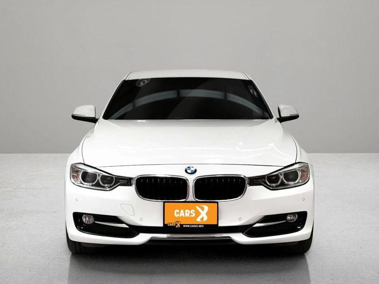 BMW Series 3 2014 320d Sedan ดีเซล ไม่ติดแก๊ส เกียร์อัตโนมัติ ขาว รูปที่ 3