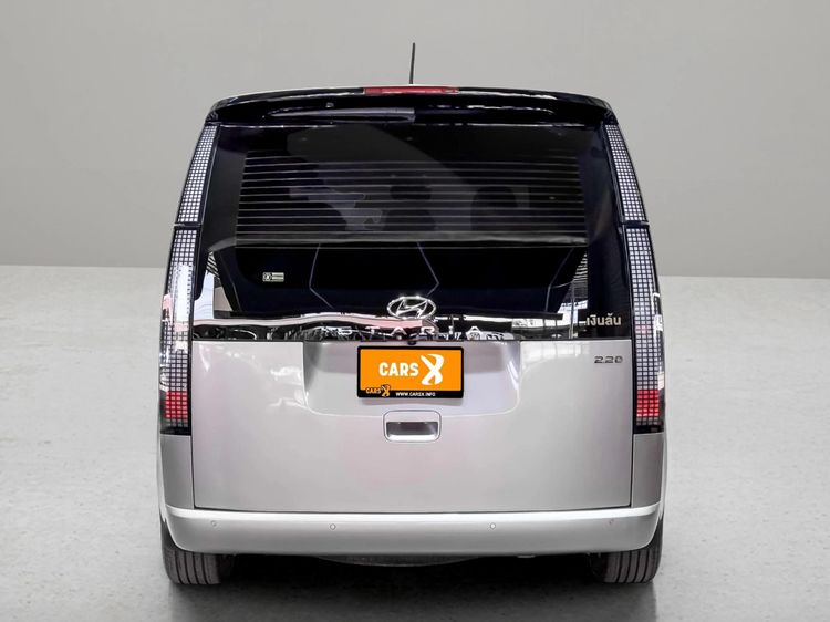 Hyundai Staria 2021 2.2 SEL Van ดีเซล ไม่ติดแก๊ส เกียร์อัตโนมัติ บรอนซ์เงิน รูปที่ 4