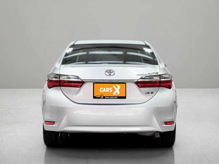 Toyota Altis 2018 1.8 E Sedan เบนซิน ไม่ติดแก๊ส เกียร์อัตโนมัติ บรอนซ์เงิน รูปที่ 4
