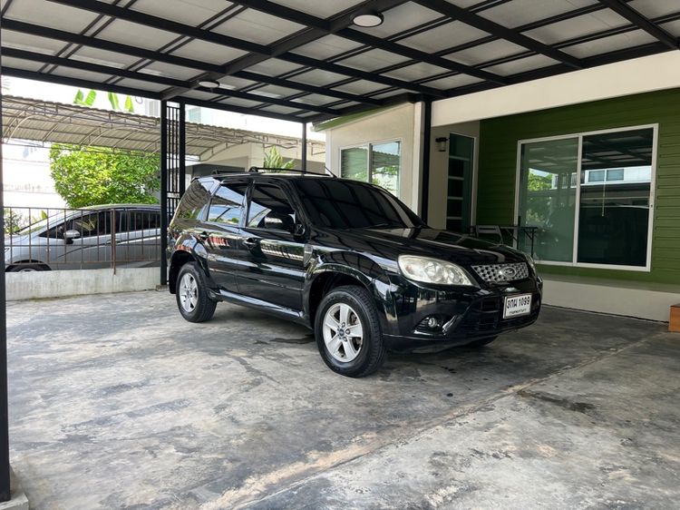 รถ Ford Escape 2.3 XLT สี ดำ