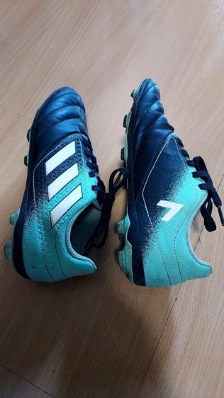 รองเท้าสตั๊ดเด็กมือสอง adidas รูปที่ 2