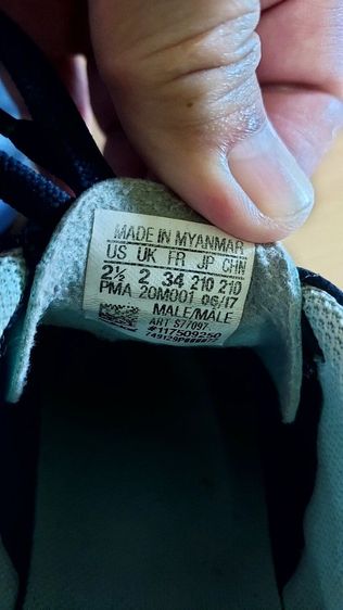 รองเท้าสตั๊ดเด็กมือสอง adidas รูปที่ 6