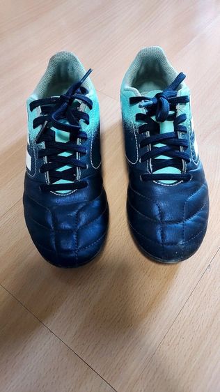 รองเท้าสตั๊ดเด็กมือสอง adidas รูปที่ 3