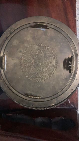 ถาดทองเหลืองโบราณ ลายไทยเก่า งานหายาก อายุเกิน70 ปี รูปที่ 2