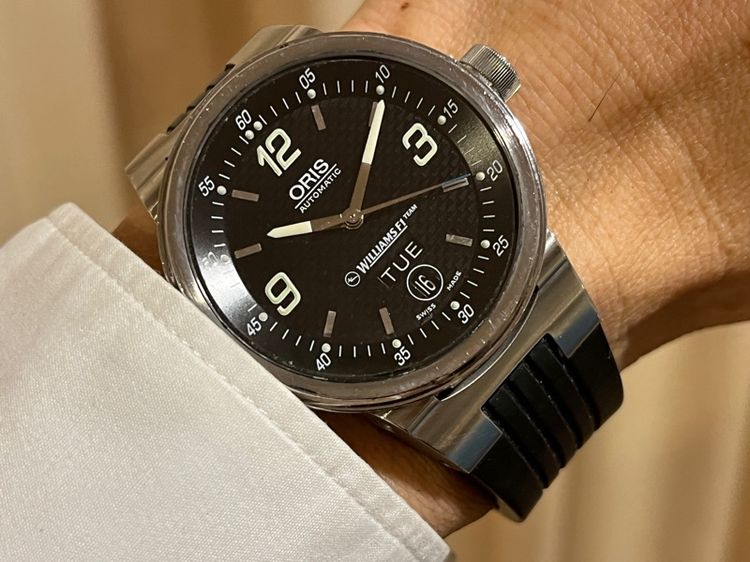 รับเทรด Oris F1 Day Date Black Dial Automatic