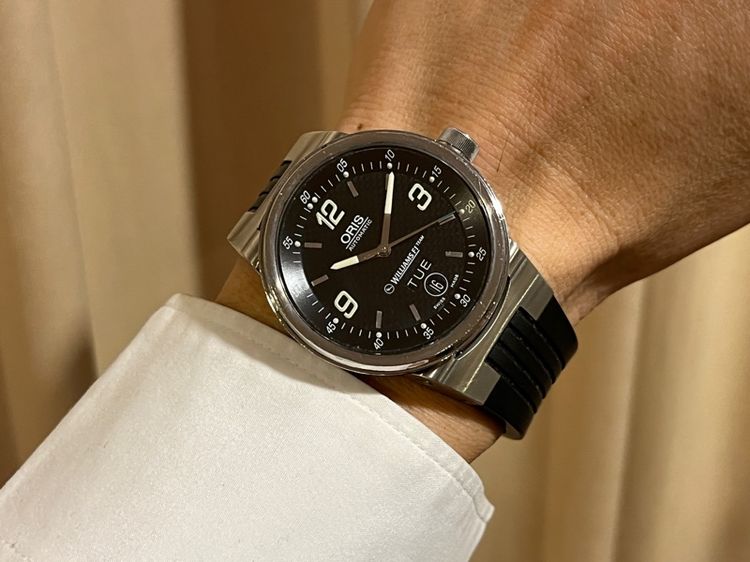 รับเทรด Oris F1 Day Date Black Dial Automatic รูปที่ 9