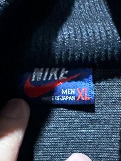 เสื้อวอร์มสีดำ แบรนด์ Nike รูปที่ 4