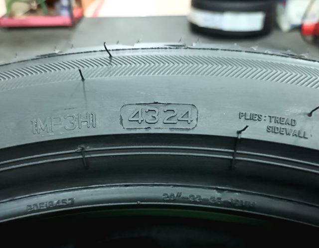 Bridgestone 275 35 20 ปลายปี24 Runflat ยางใหม่ค้างปี ประกันบวม 2 ปี ใส่ฟรี-ส่งฟรี คู่ละ 18000.- รูปที่ 5