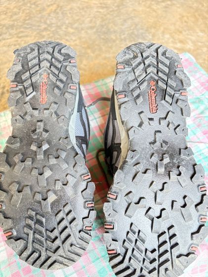 รองเท้าเดินป่า  รูปที่ 6