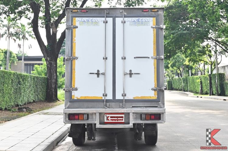 Isuzu D-MAX 2019 1.9 B Pickup ดีเซล ไม่ติดแก๊ส เกียร์ธรรมดา ขาว รูปที่ 4