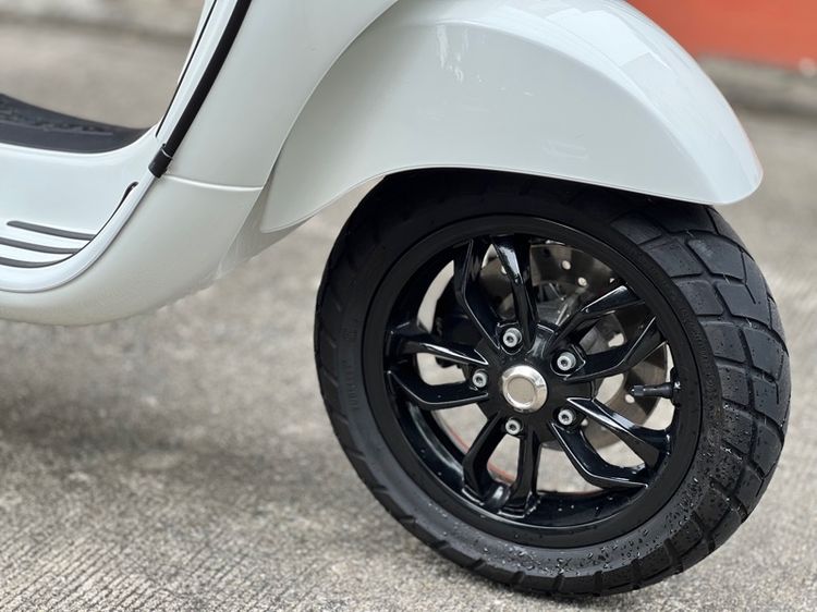 Vespa S125 iget 2025 ขาวสวยมาก 2800โลแท้ๆ รูปที่ 11
