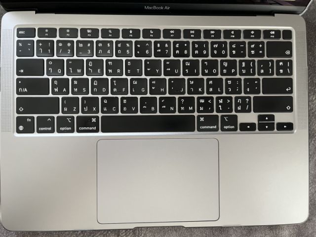 Apple MacBook Air M1 chip
with 8-core CPU and 7-core GPU 256GB SSD 13-inch รูปที่ 2