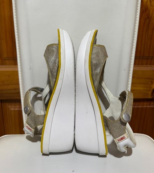 รองเท้ารัดส้น Camper รูปที่ 8