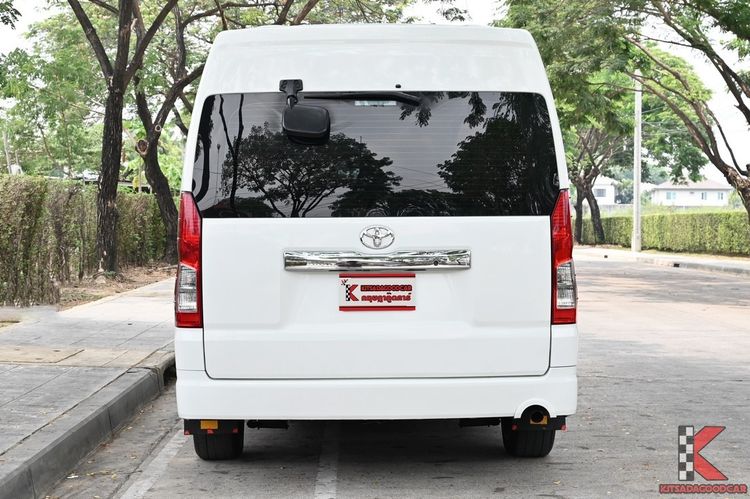 Toyota Commuter 2020 2.8 Van ดีเซล ไม่ติดแก๊ส เกียร์อัตโนมัติ ขาว รูปที่ 4