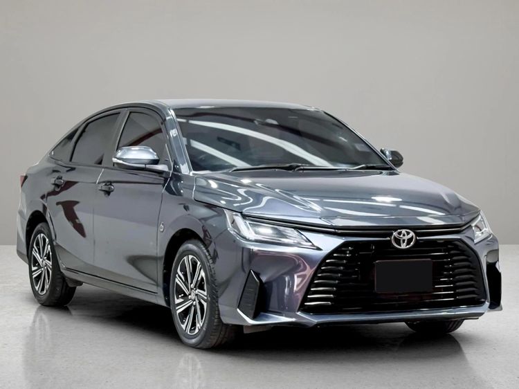 Toyota Yaris ATIV 2024 1.2 Smart Sedan เบนซิน เทา รูปที่ 3