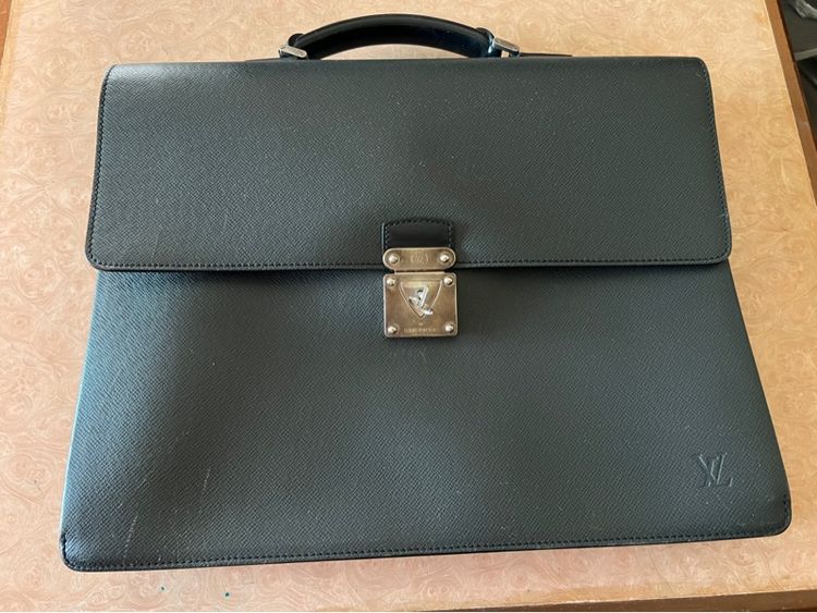 กระเป๋าเอกสาร Louis Vuitton รูปที่ 9