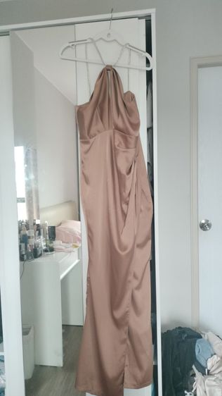 ไม่มีแขน น้ำตาล M เดรส | จั๊มสูท เดรสราตรี