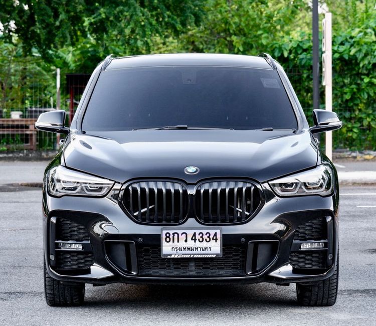 BMW X1 2021 2.0 sDrive20d M Sport Sedan ดีเซล ไม่ติดแก๊ส เกียร์อัตโนมัติ ดำ รูปที่ 2