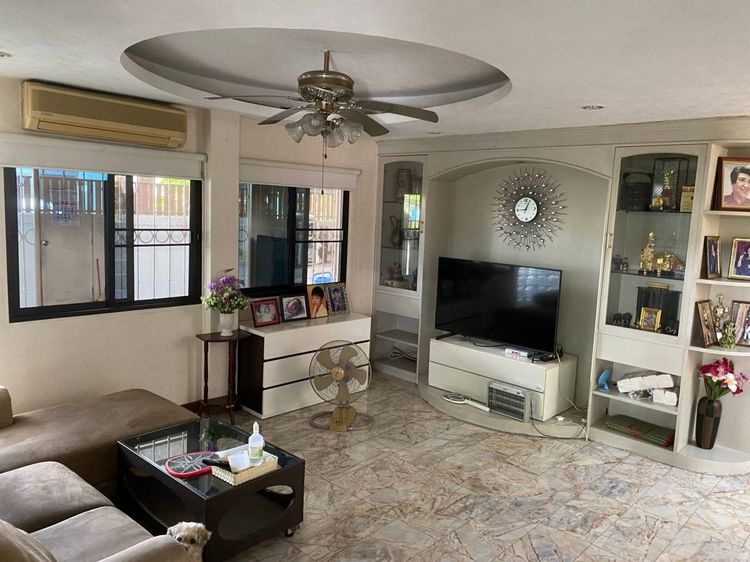 ตกแต่งครบ ไม่ใช่ บ้านเดี่ยวใจกลางเมือง รูปที่ 2