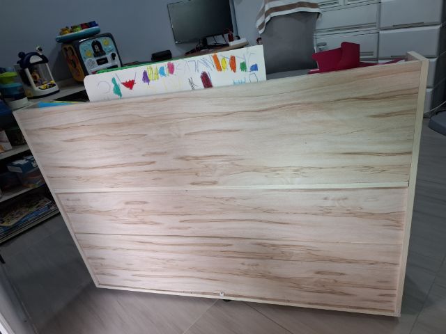 ชั้นวางของและชั้นหนังสือ รูปที่ 3