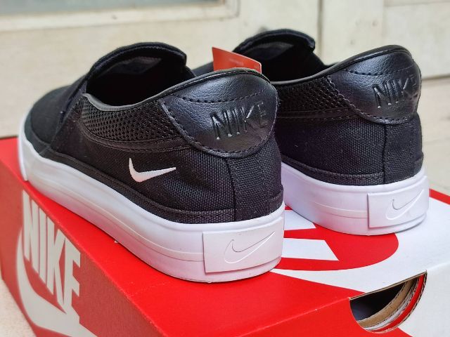 รองเท้าnike รูปที่ 10