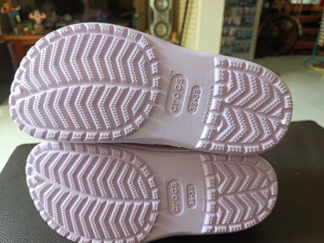 รองเท้าcrocs รูปที่ 4