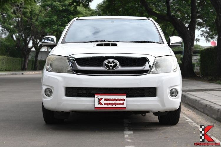 Toyota Hilux Vigo 2011 2.5 E Pickup ดีเซล ไม่ติดแก๊ส เกียร์ธรรมดา ขาว รูปที่ 2