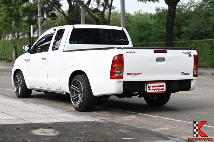 Toyota Hilux Vigo 2011 2.5 E Pickup ดีเซล ไม่ติดแก๊ส เกียร์ธรรมดา ขาว รูปที่ 3